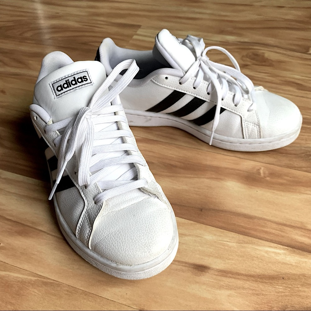 Adidas Grand Court